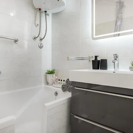 Apartman Experience Of